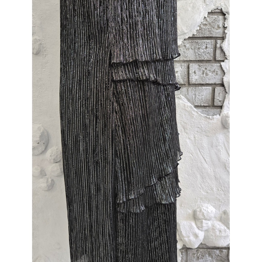Connected Apparel Women Black Silver Metallic Tiered Plissé Cocktail Dress 16W - Picture 12 of 15
